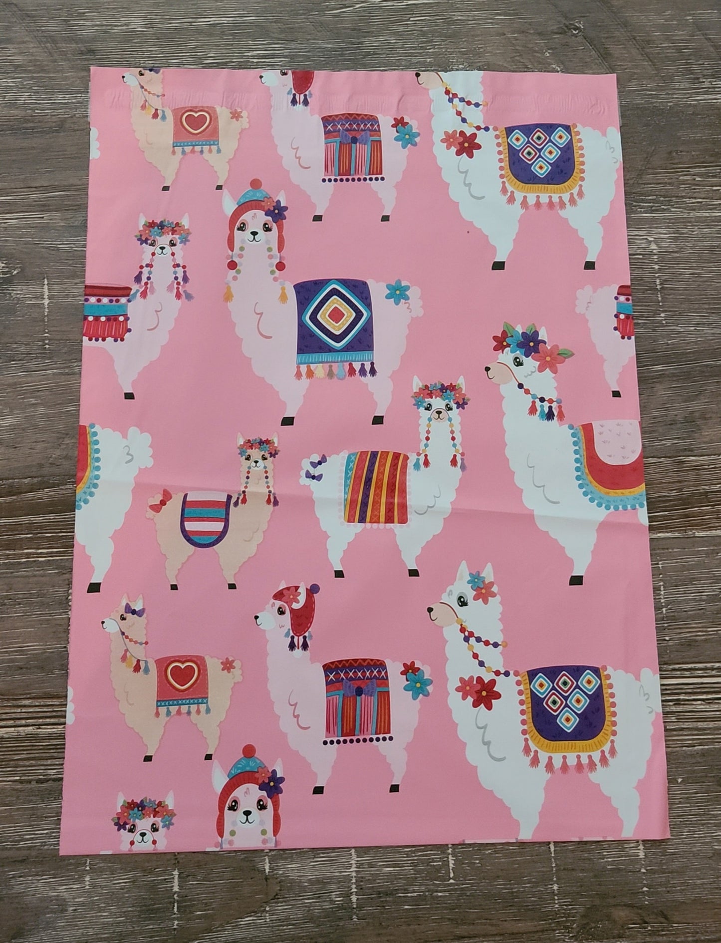 12x15 Llama Polymailer [5]