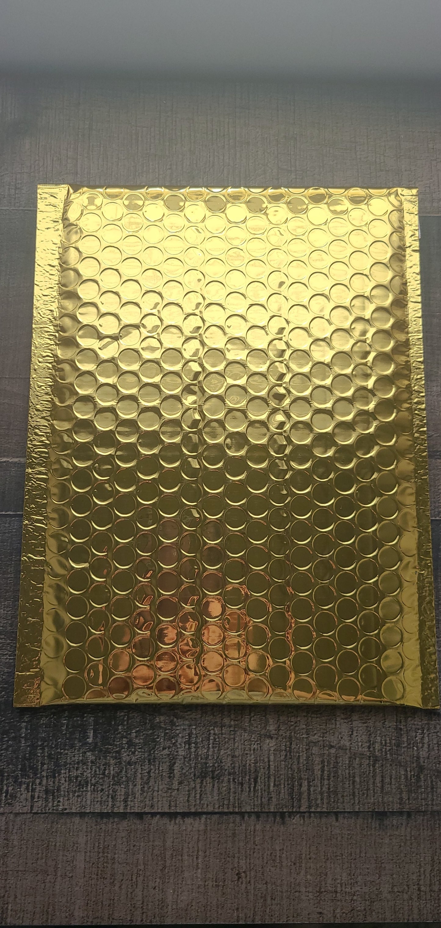 6.5x10 Gold Bubble Mailer